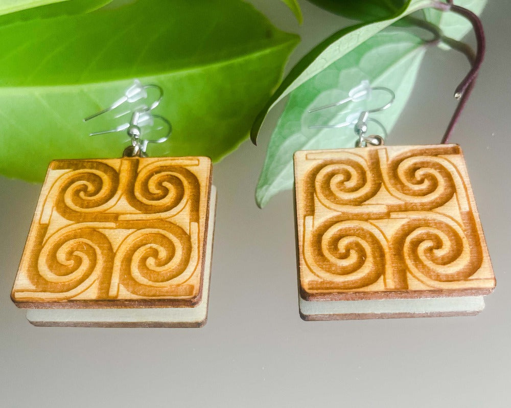 Triskele squares