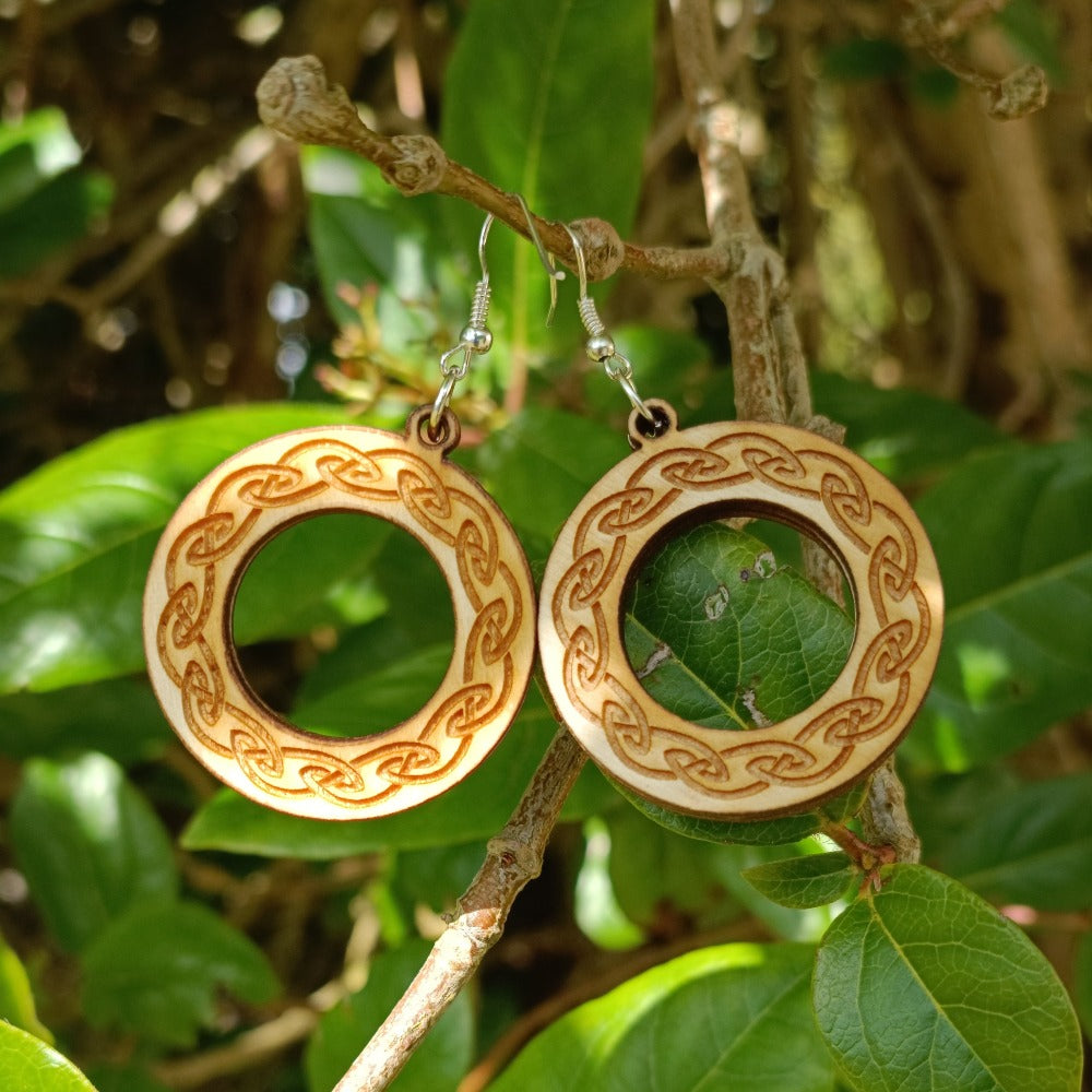 Circular Knot Brushed Gold / Silver / Wood ear rings